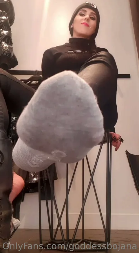 Goddess Bojana - Foot Bitch...Time to Serve! I want to fuck you in your mouth with My foot...open wide!